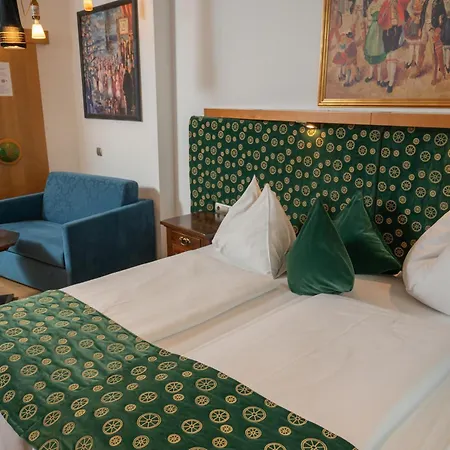 Boutique Hotel Goldenes Lamm Villach-2